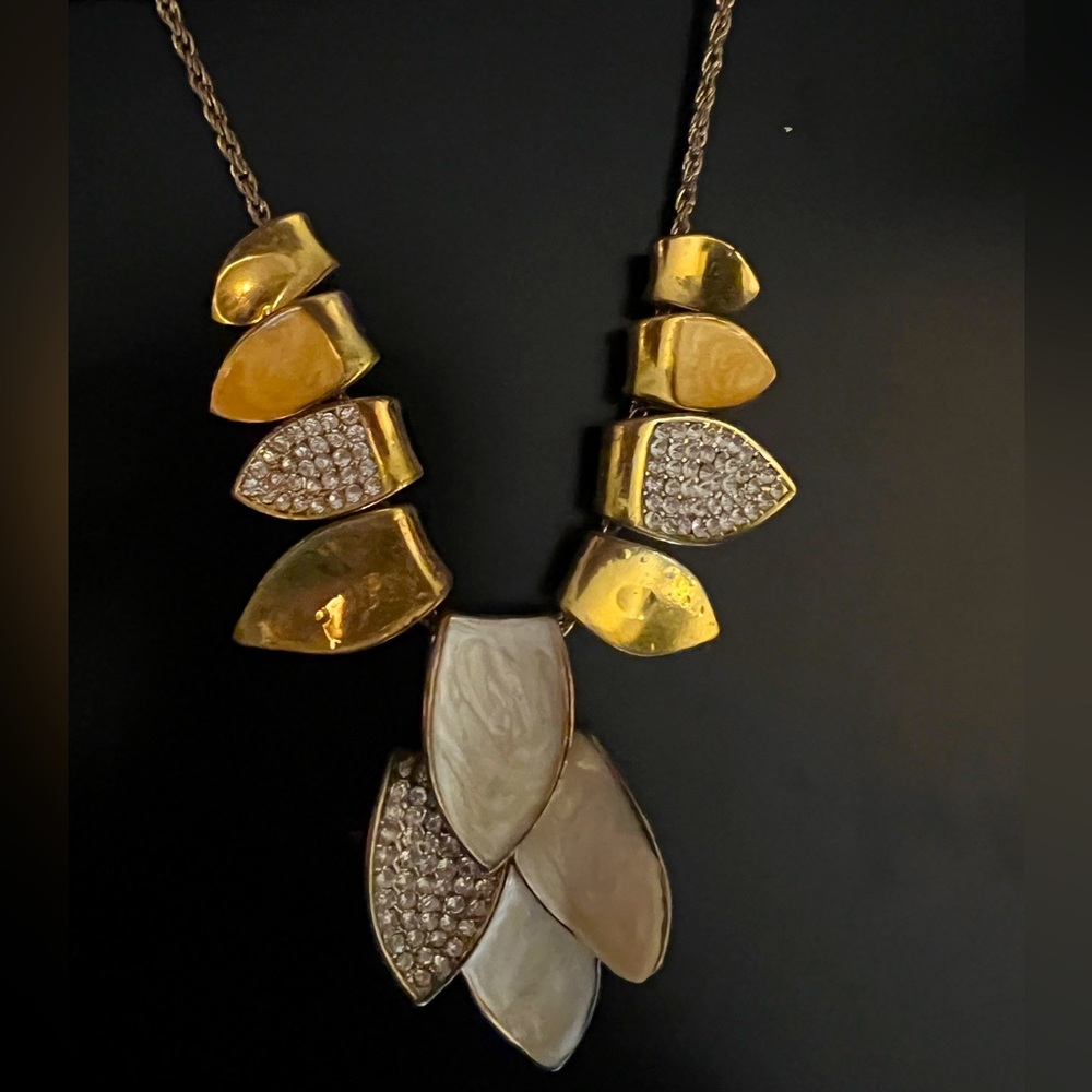 12” Gold and Mother of Pearl Necklace